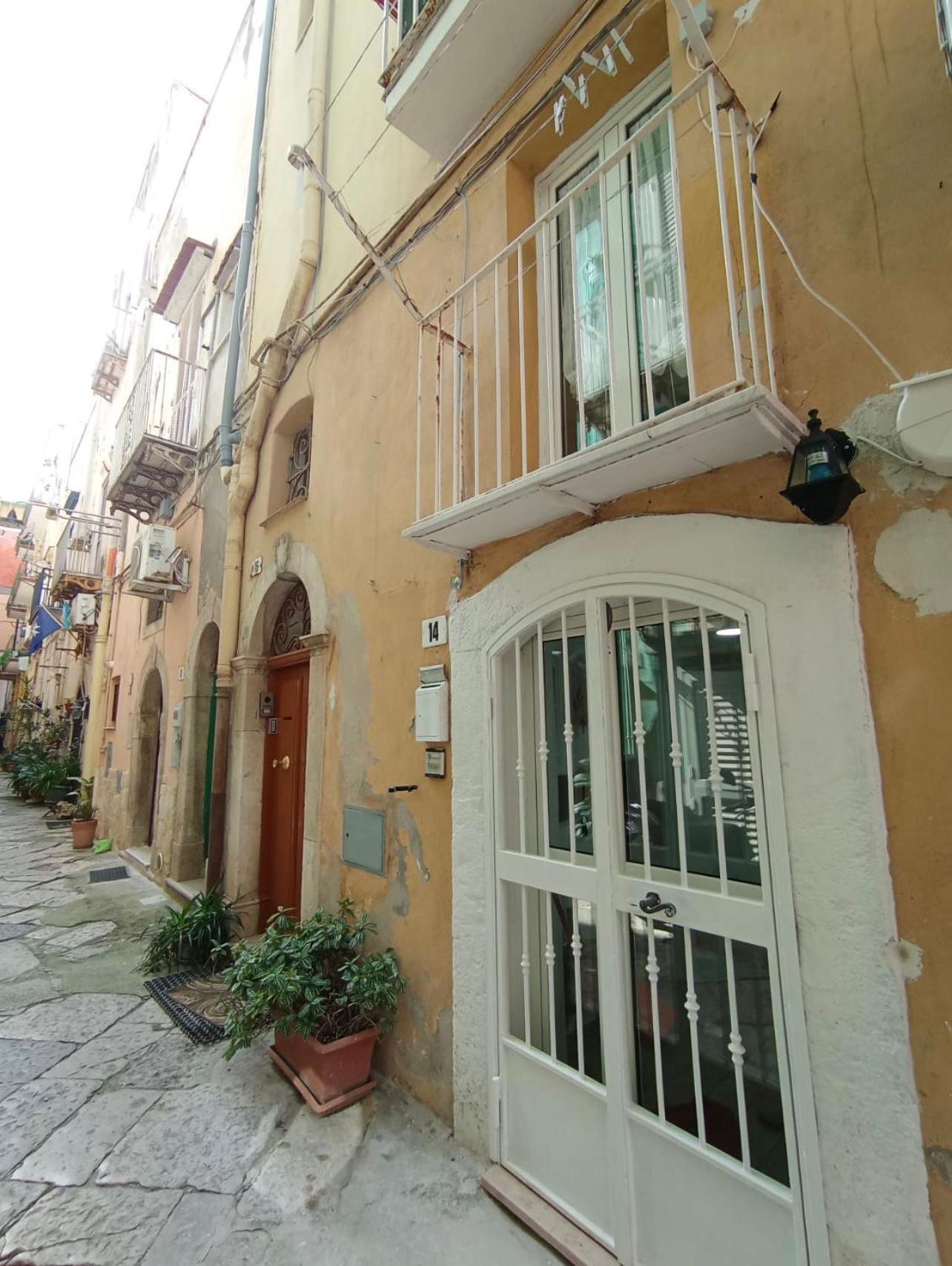 Camera Blu Caboto Гаэта Экстерьер фото